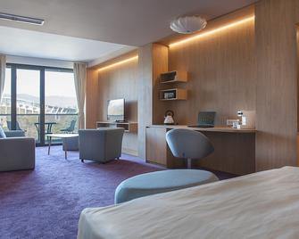 هوتل سيتي بارك - سكوبي - غرفة نوم