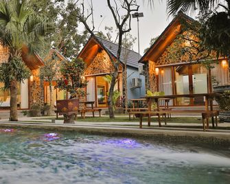Tam Coc Serenity Hotel & Bungalow - Ninh Binh