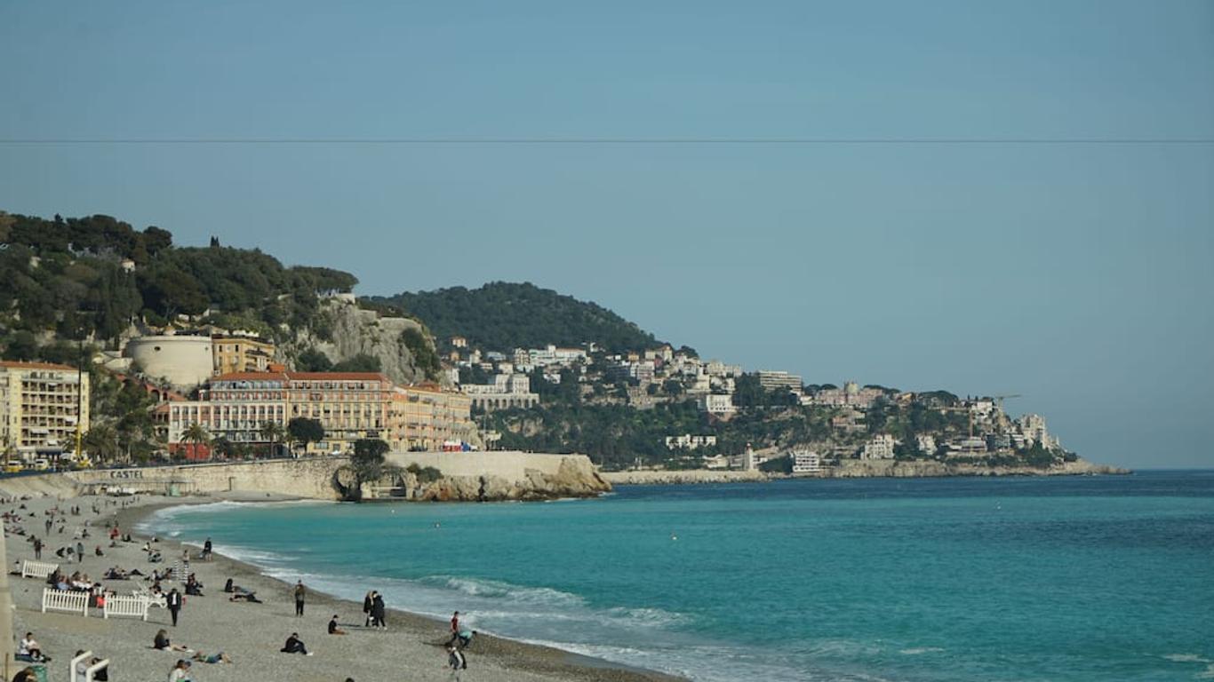 أوتل دي دام