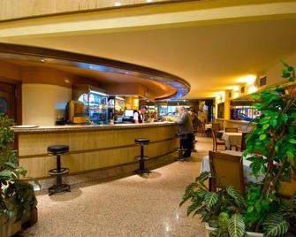San Antonio - Albacete - Bar