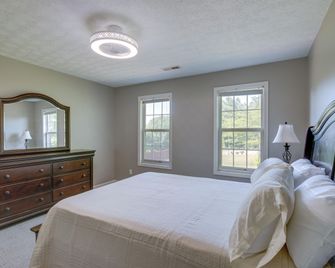 Tennessee Vacation Rental w/ Balcony! - Lexington