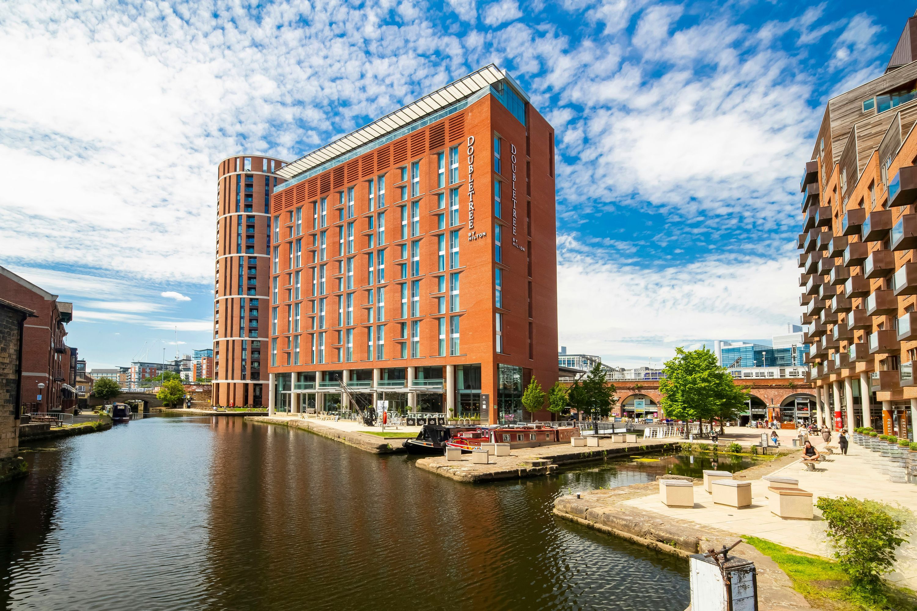 DoubleTree by Hilton Leeds City Centre - לידס - בניין