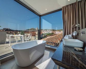 Bellevue Superior City Hotel - Sibenik - Balcón