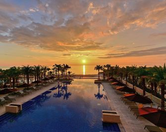 Ryukyu Hotel & Resort Nashiro Beach - Itoman - Pool