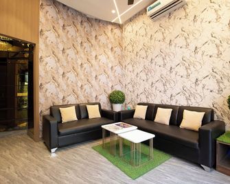 Hotel Ashyana - Near To Grant Road Station Mumbai - Bombay - Sala de estar