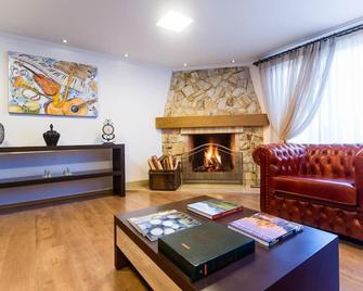 Pousada Moderna - Campos do Jordão - Olohuone