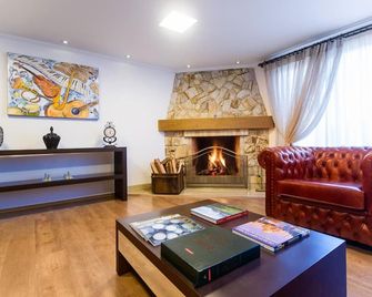 Pousada Itália Moderna - קמפוס דו ג'ורדאו - סלון