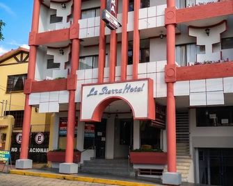 Hotel La Sierra - Santa Cruz de la Sierra - Building