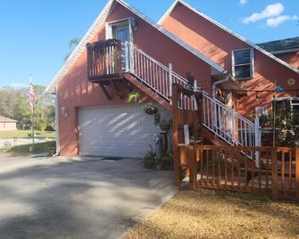Guess Suite W Private Entrance & Bath - Vero Beach - Building