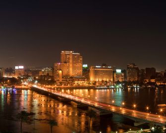 博格開羅諾富特酒店 - 開羅 - 開羅 - 餐廳