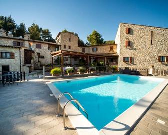 Albergo Fontanelle - Campello Sul Clitunno - Pool