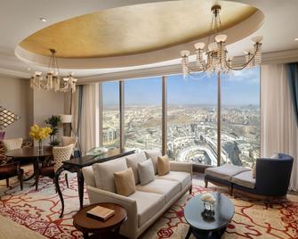 Makkah Clock Royal Tower A Fairmont Hotel - Mekka - Wohnzimmer