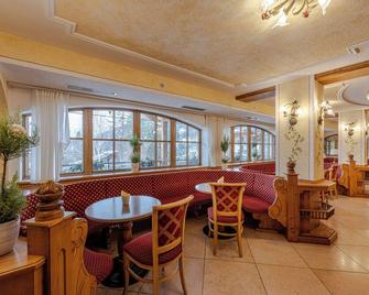 Hotel Stalon Alpine Chic - San Martino di Castrozza - Nhà hàng