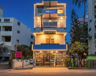 Fabhotel Airport Palace - Nr Mumbai International Airport - Mumbai - Edifici