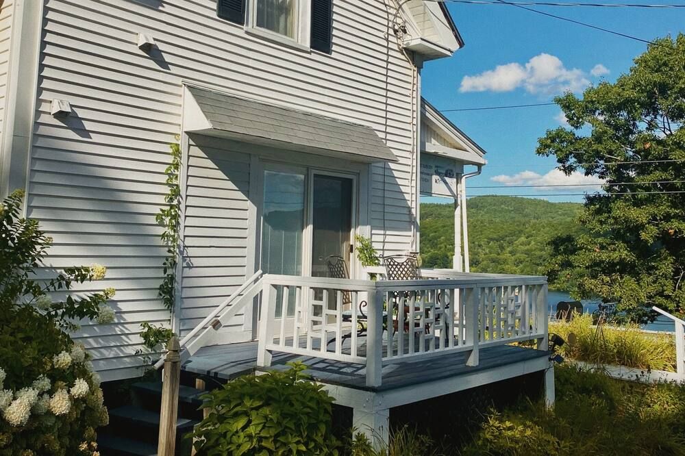 Harvest Barn Inn - Bellows Falls - Edificio