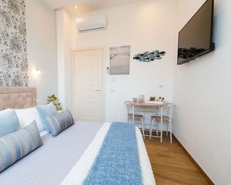 The railway 74 - La Spezia - Habitación