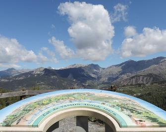 In the Mercantour park, village house at the foot of the ski slopes - Beuil - Extérieur