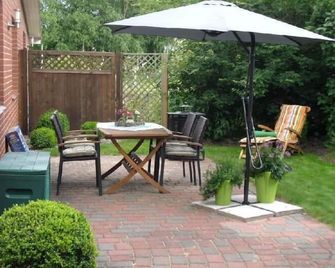 Ferienwohnung-Abendroete - Lüdersburg - Patio