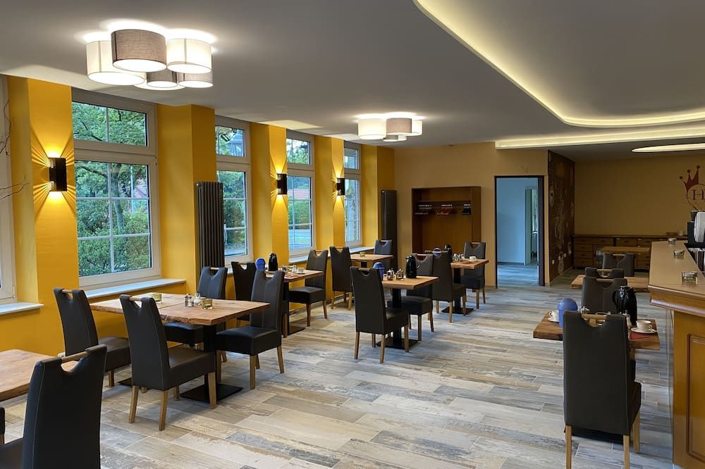 Heidekönig Hotel Celle - סלה - מסעדה