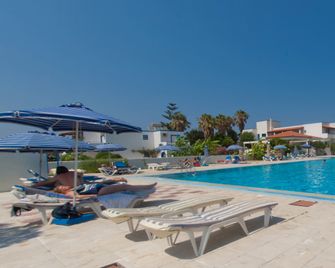 Tigaki's Star - Tigaki - Piscina