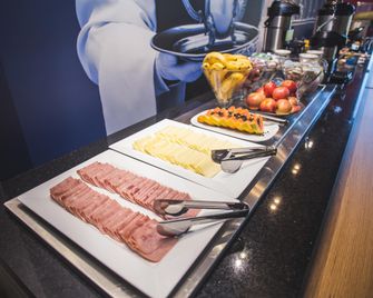 ibis budget Araraquara - Araraquara - Essbereich