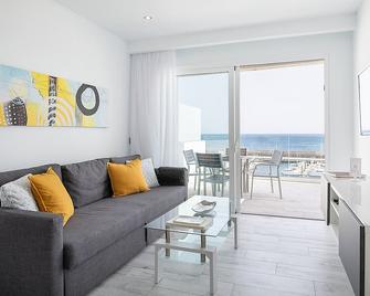 Casa Mercedes, Apartment 1 - Tías - Living room