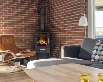Holiday Home Otterup XXXI - Otterup - Sala de estar