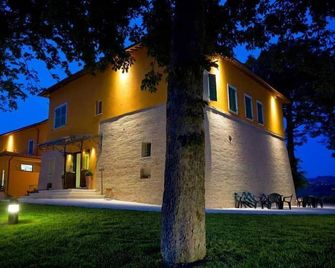 Relais Villa Fornari - Camerino - Edificio