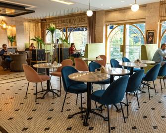 Ibis Pilar - Пілар - Бар