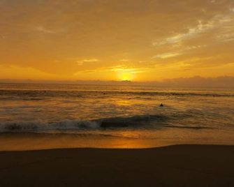 Room in Guest Room - Double Room for a Couple - Puerto Escondido - Plage