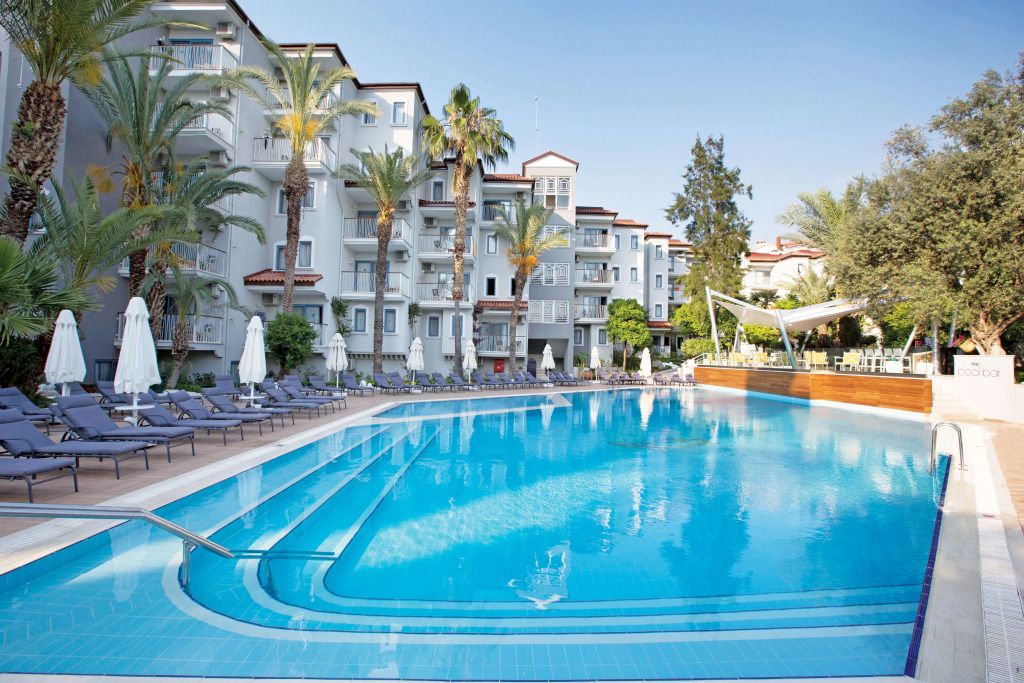 Paloma Marina Suites - Adult Only