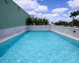 Casa Balada Santa Lucia, with Parking by Cercana - Mérida - Pool