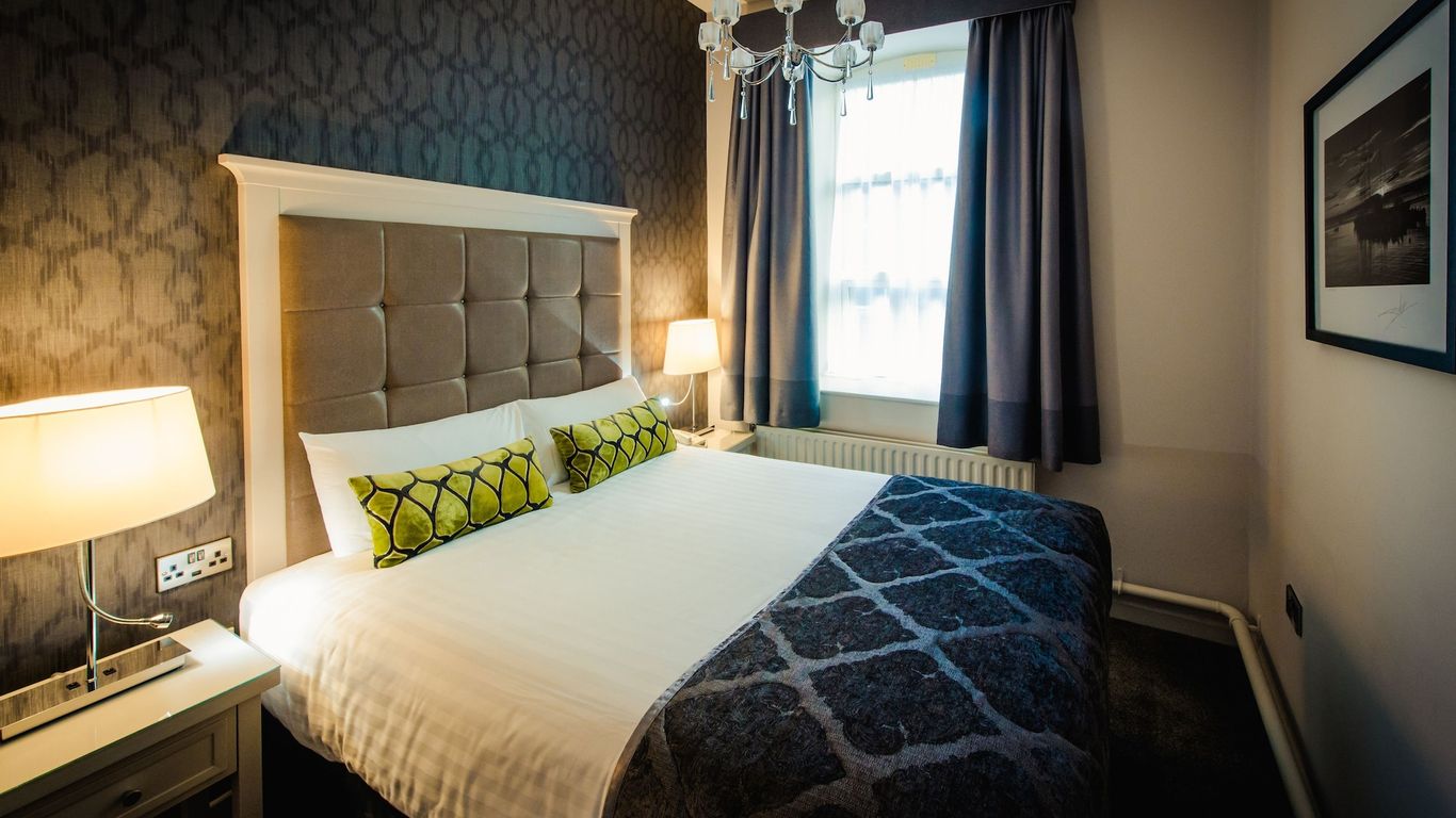 Hotel Isaacs Cork City