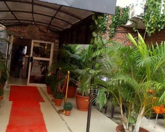 Airport Budget Hotel - Lagos - Lobby