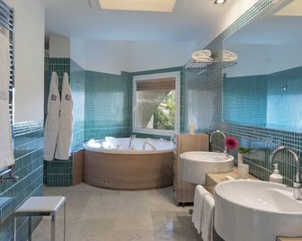 L'Ea Bianca Luxury Resort - Arzachena