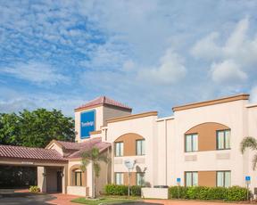 13 Best Hotels in Sanibel. Hotels from $77/night - KAYAK 13 Best Hotels in Sanibel. Hotels from $77/night - KAYAK