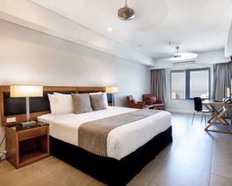 Oaks Darwin Elan Hotel - Darwin - Bedroom