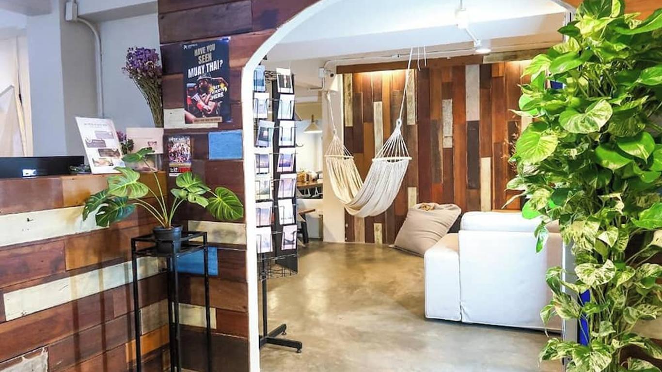 是隆 HQ 旅舍 - 曼谷