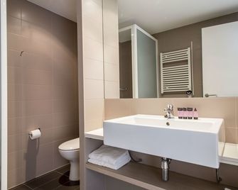 Residencia Universitaria Damia Bonet - Valência - Casa de banho