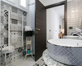 Aparthotel dei Mercanti - Milan - Bathroom