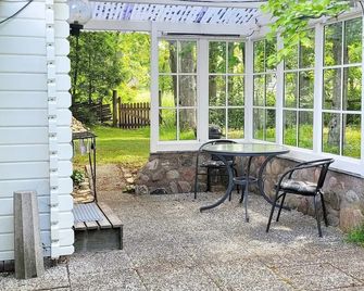 3 Person Holiday Home in Vastervik - Västervik - Patio