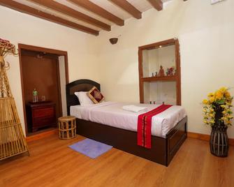 Tulaja Boutique Hotel - Bhaktapur - Bedroom