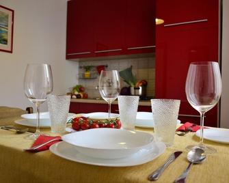 Apartments Lounger Crikvenica - Crikvenica - Jadalnia