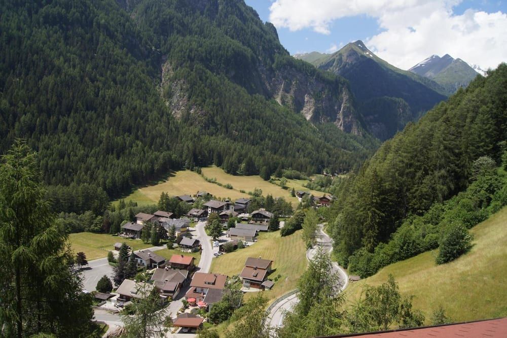 Alpin Panoramahotel Lärchenhof - Heiligenblut - Venkovní prostory