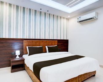 Hotel O Sun Rise Hotel - Kanpur - Bedroom