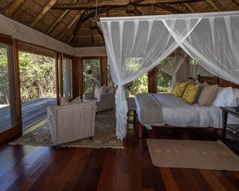 Pumba Private Game Reserve - Grahamstown - Bedroom