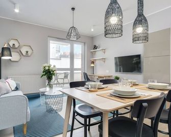 Elite Apartments Family City Center - Danzig - Essbereich