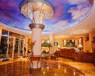 بست ويستيرن بوزادا فريمان - مازاتلان - ردهة