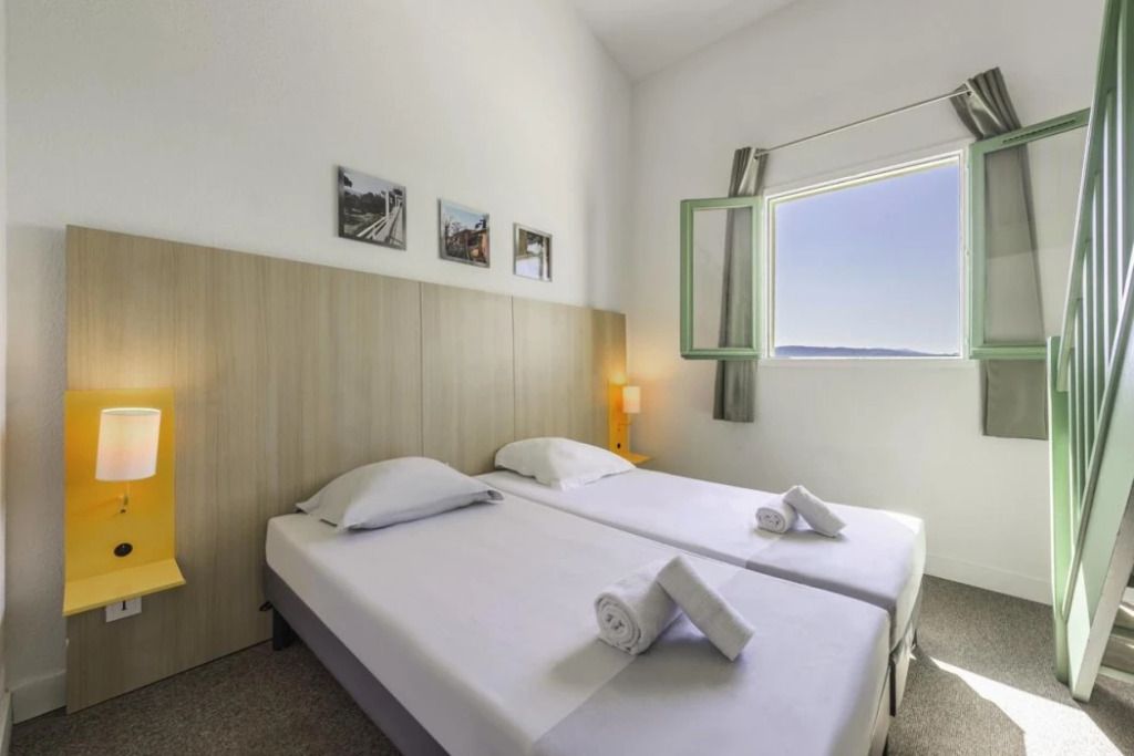 بيلامبرا كلابز مونت بيزات - لو فيردون