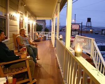 Valley Ford Hotel - Valley Ford - Balcón